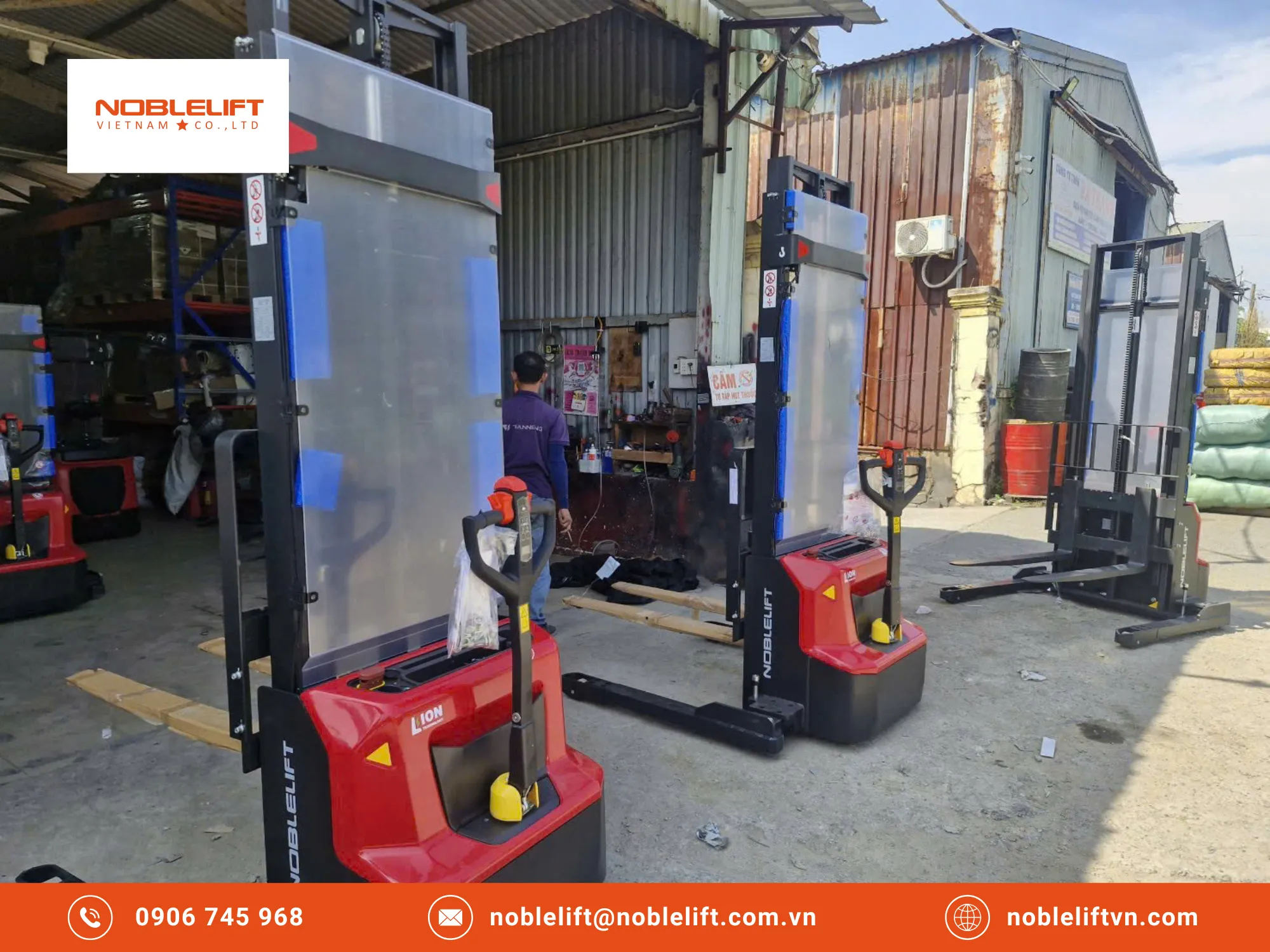 Tối Đa Hiệu Suất Xếp Dỡ Hàng Hóa Với Tips Chọn Đúng Loại Xe Nâng Phù Hợp