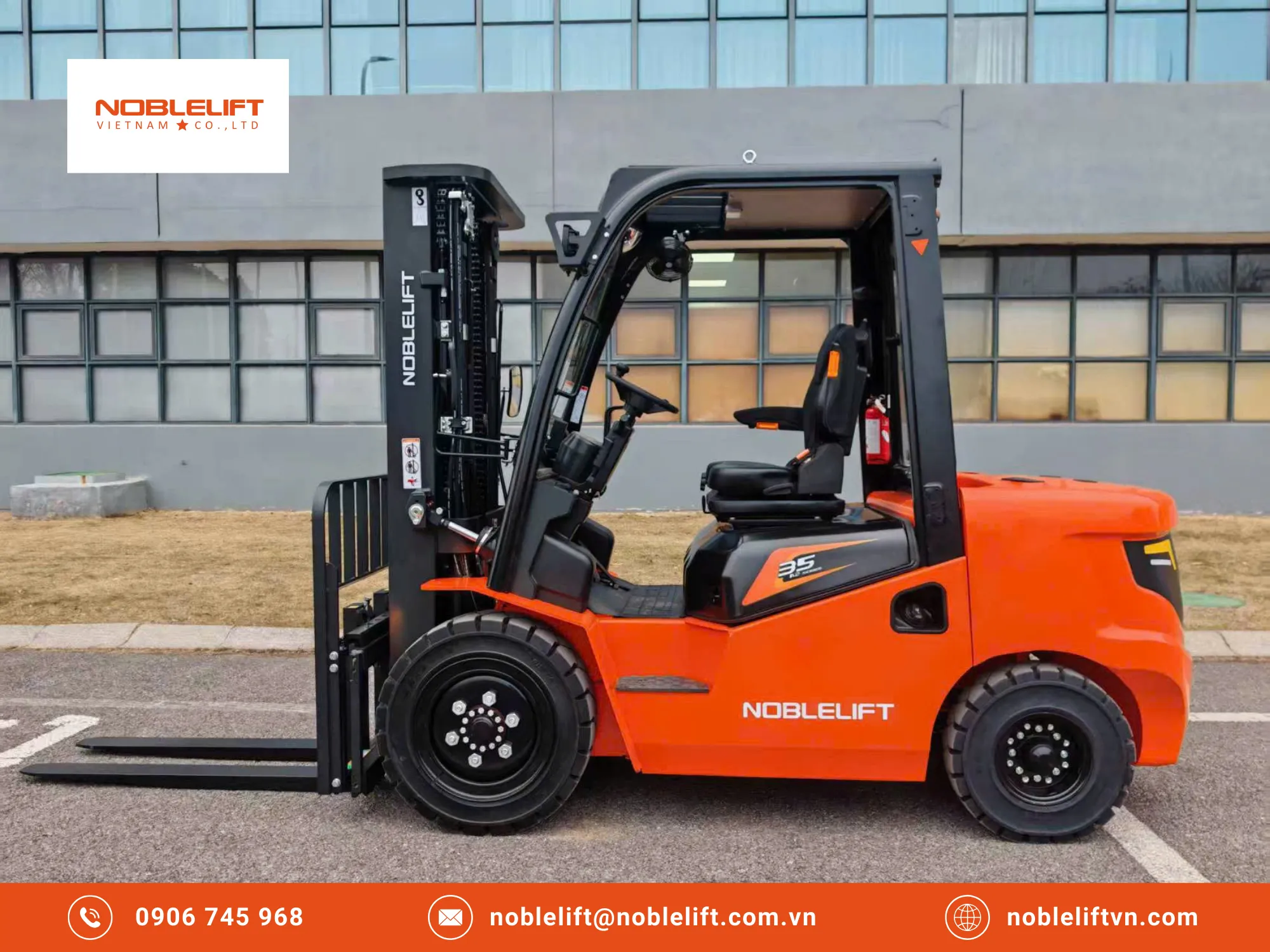 Độ bền của xe nâng phụ thuộc thế nào vào hệ thống truyền động?