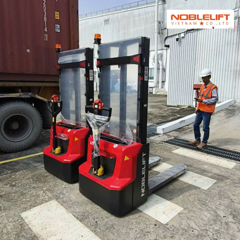 kinh-nghiem-mua-xe-nang-dien-dung-lai-4