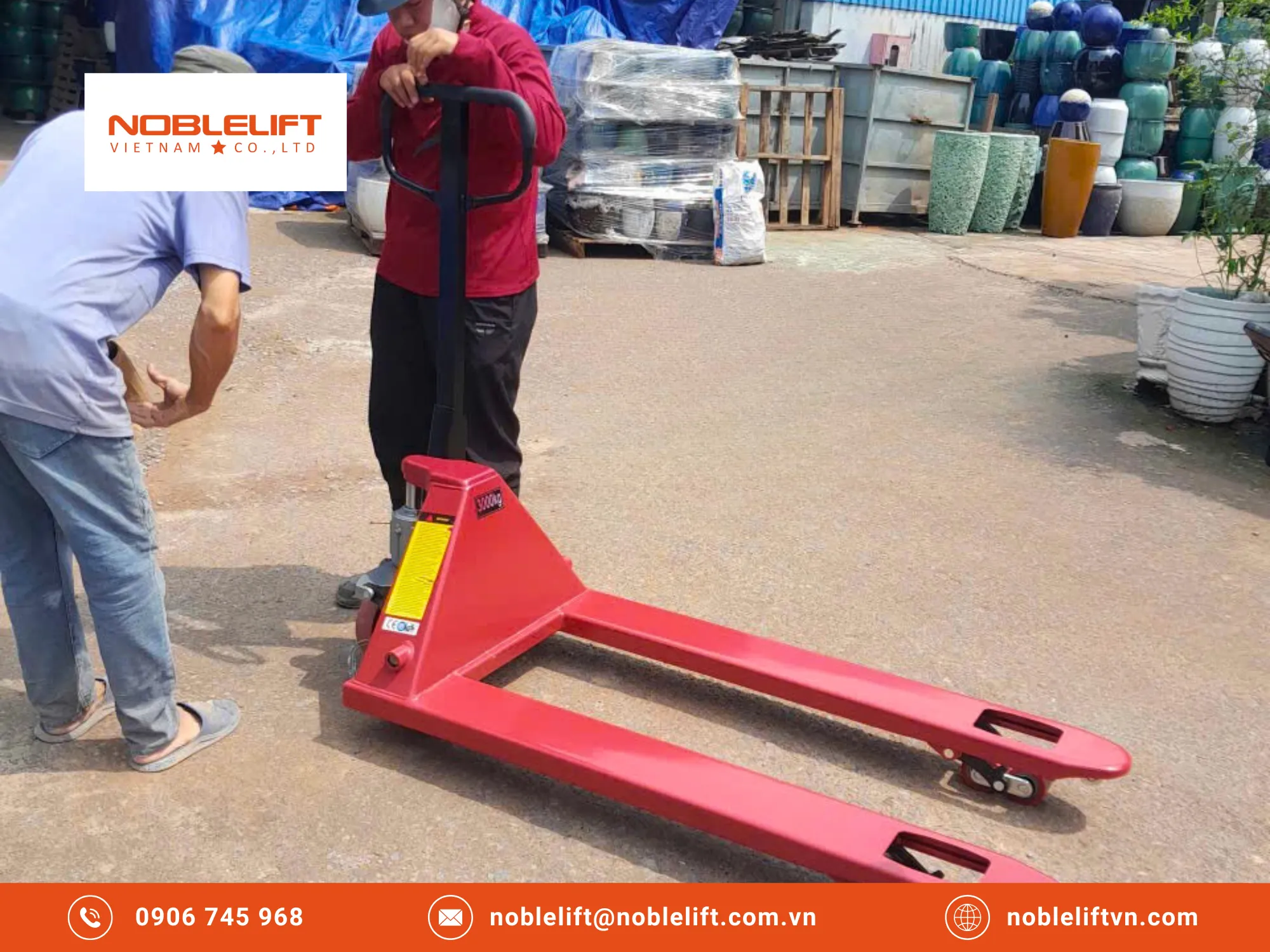 Lựa chọn xe nâng tay bền bỉ dựa trên độ dày và chất liệu khung thép