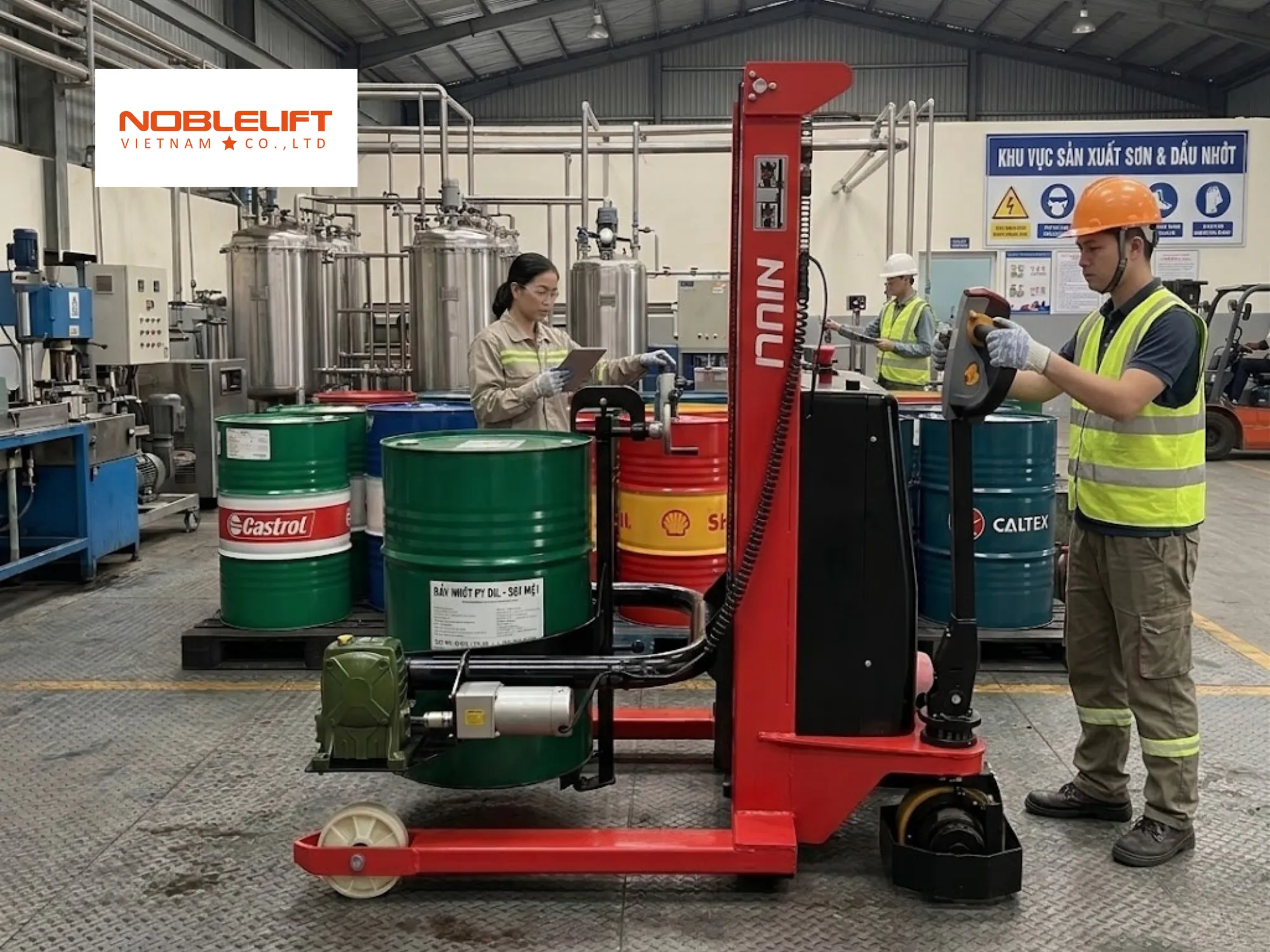 Khảo sát dòng bán tự động khi chọn mua xe nâng đổ phuy