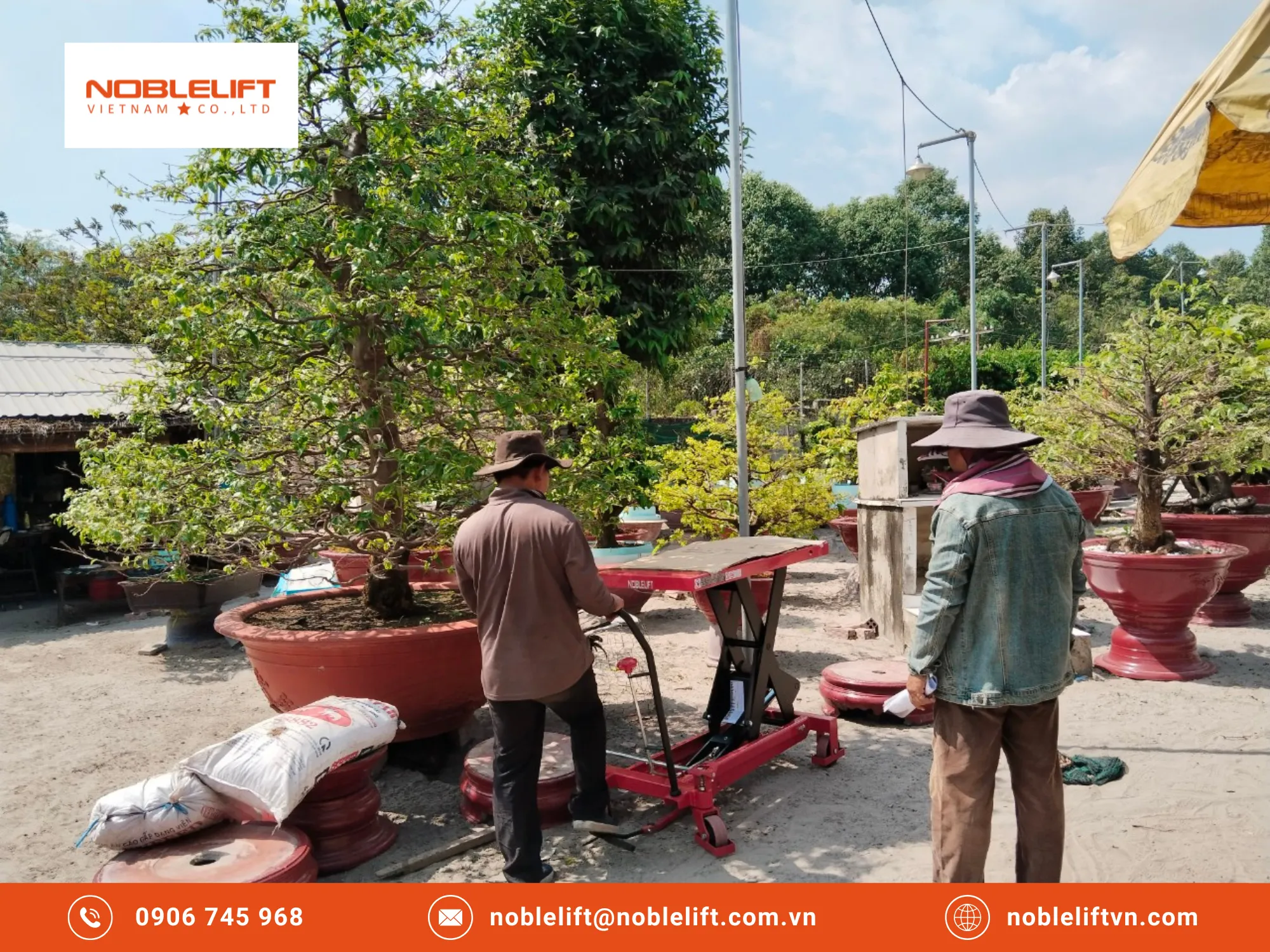 Tại sao chuyên gia chọn nâng hạ khuôn mẫu bằng xe nâng mặt bàn thủy lực Noblelift?