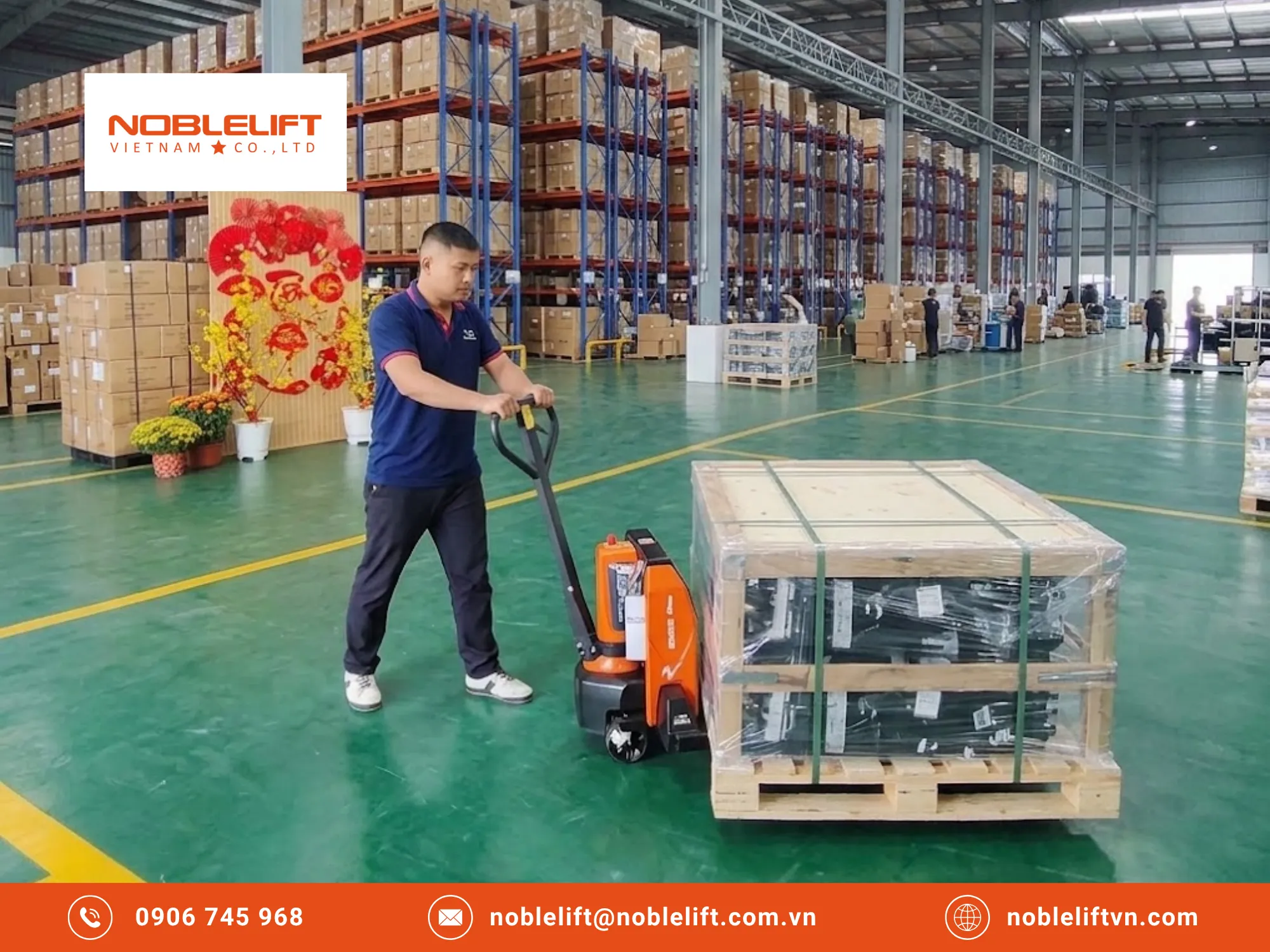 Hiệu suất nâng hạ khi thay thế hoàn toàn xe nâng cơ bằng xe nâng điện thấp