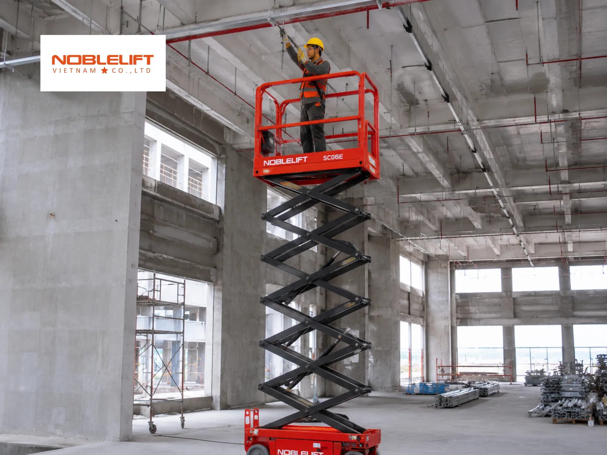 Chứng nhận kiểm định pháp lý là tiêu chuẩn an toàn của thang nâng người bắt buộc
