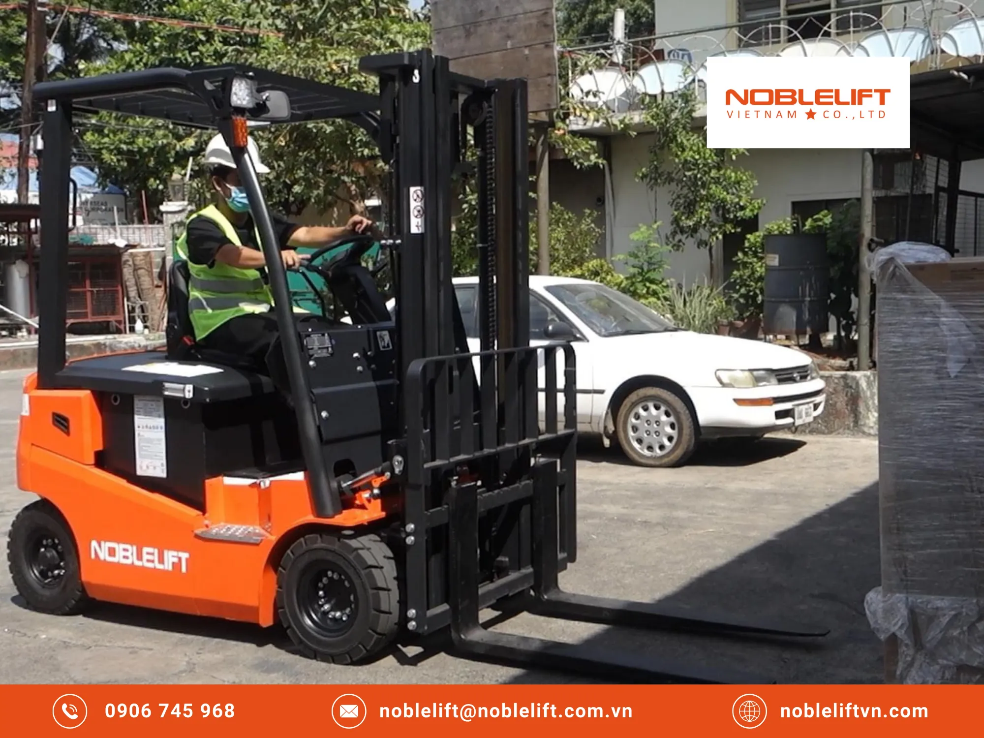 Xe nâng điện ngồi lái giúp duy trì năng suất nhờ vận hành êm ái