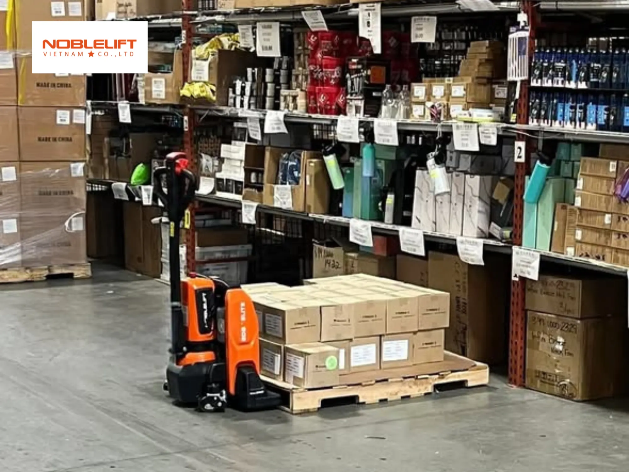 Độ bền vượt trội trên xe nâng điện thấp trang bị phanh điện từ